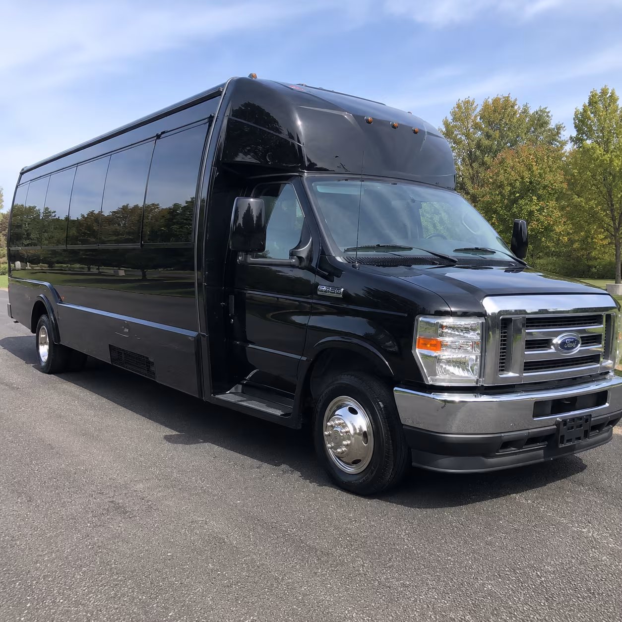 lafayette bus rentals