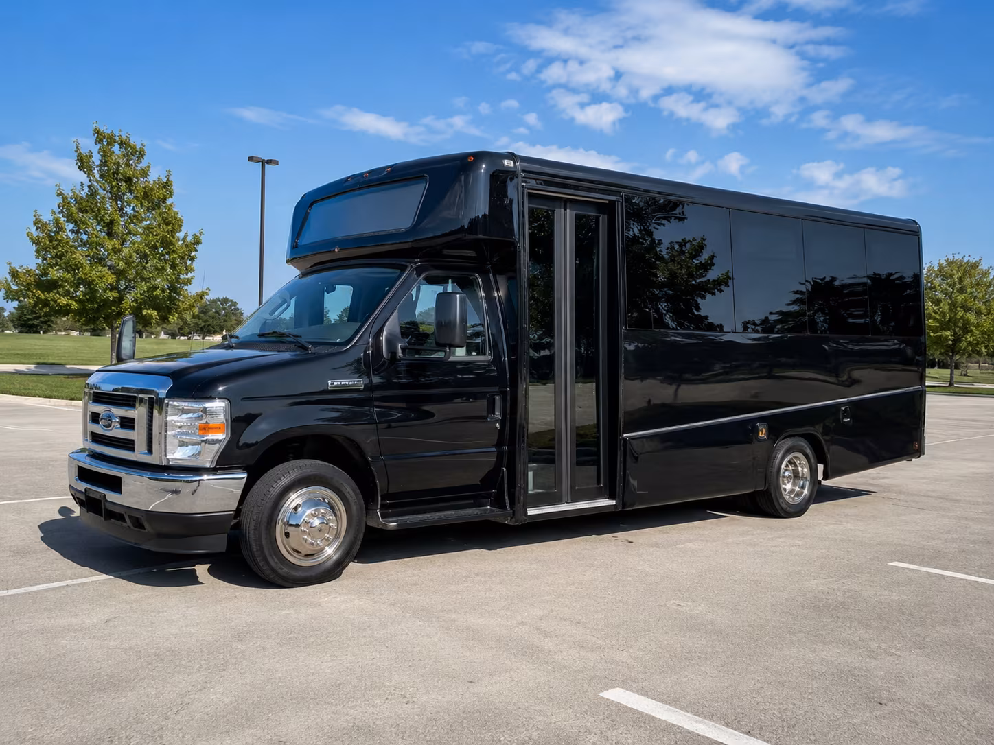 secure transportation for your next airport transfer 3