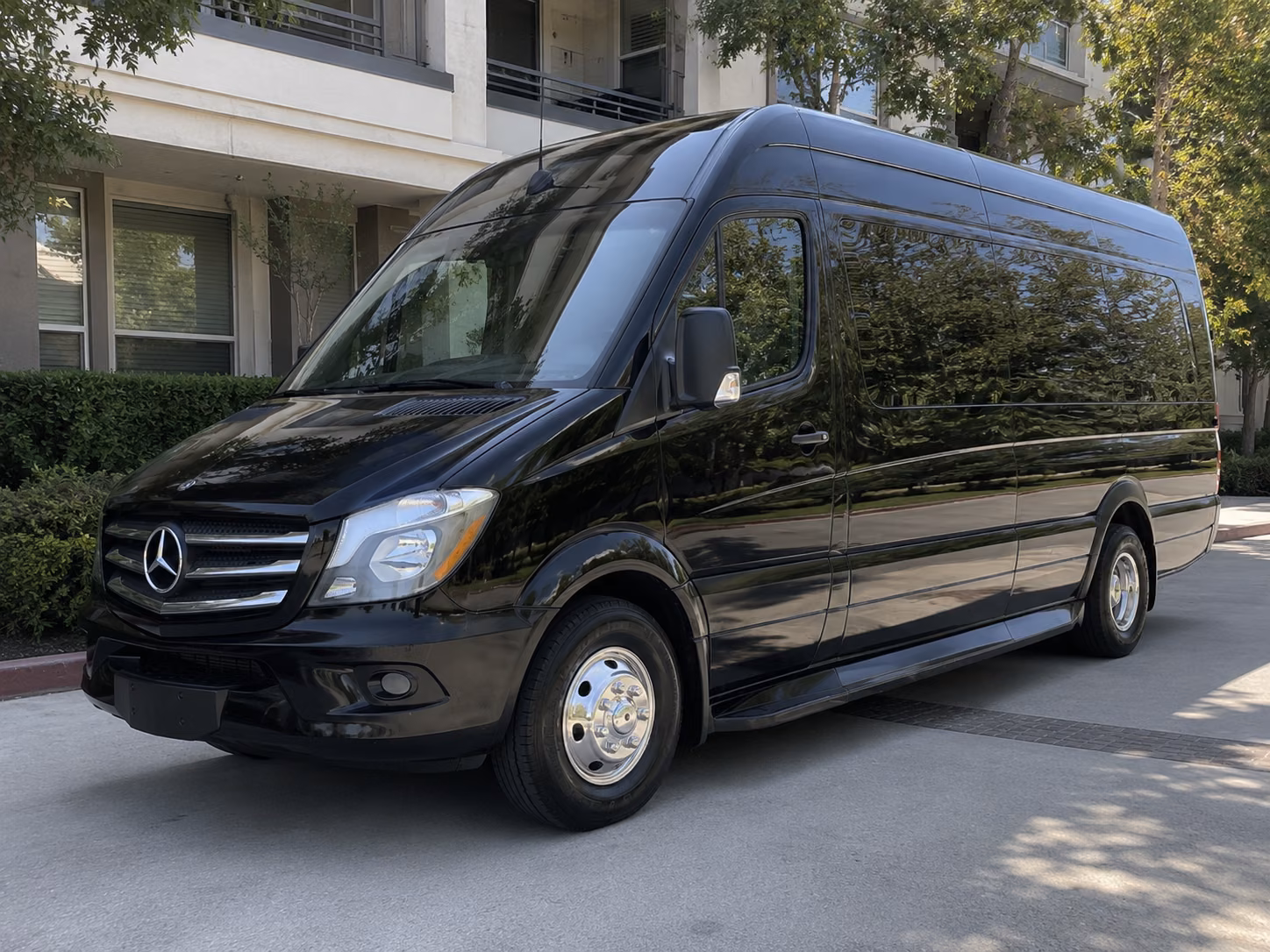 secure transportation for your next corporate event 1