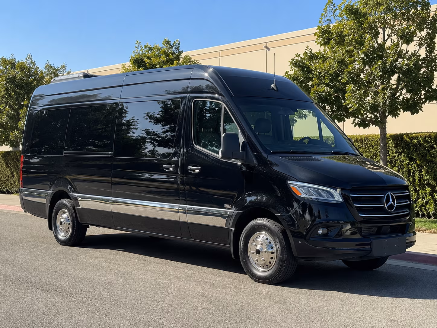 secure transportation for your next private event 4