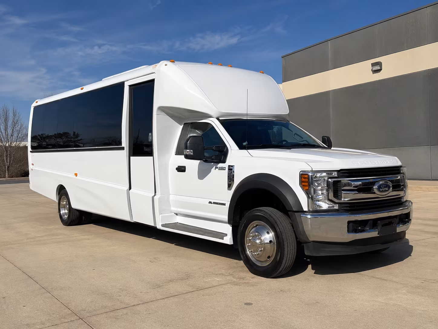 secure transportation for your next wedding 3
